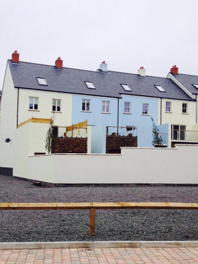 Central Modern Townhouse In Saundersfoot Villa Exterior photo