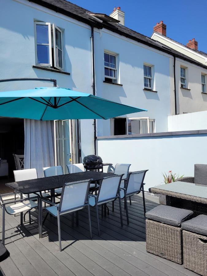 Central Modern Townhouse In Saundersfoot Villa Exterior photo